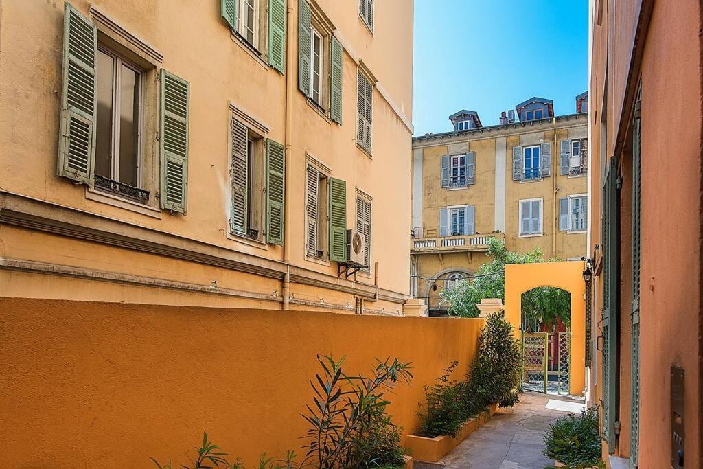 Cosy Studio - Best Location Nisa Exterior foto
